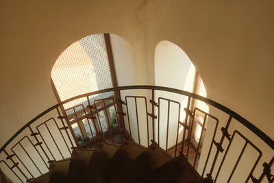 Spiral staircase arches